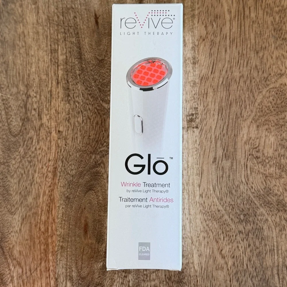 reVive Light Therapy Glo Wrinkle Treatment Women OS White‎ LED Anti-Aging Device